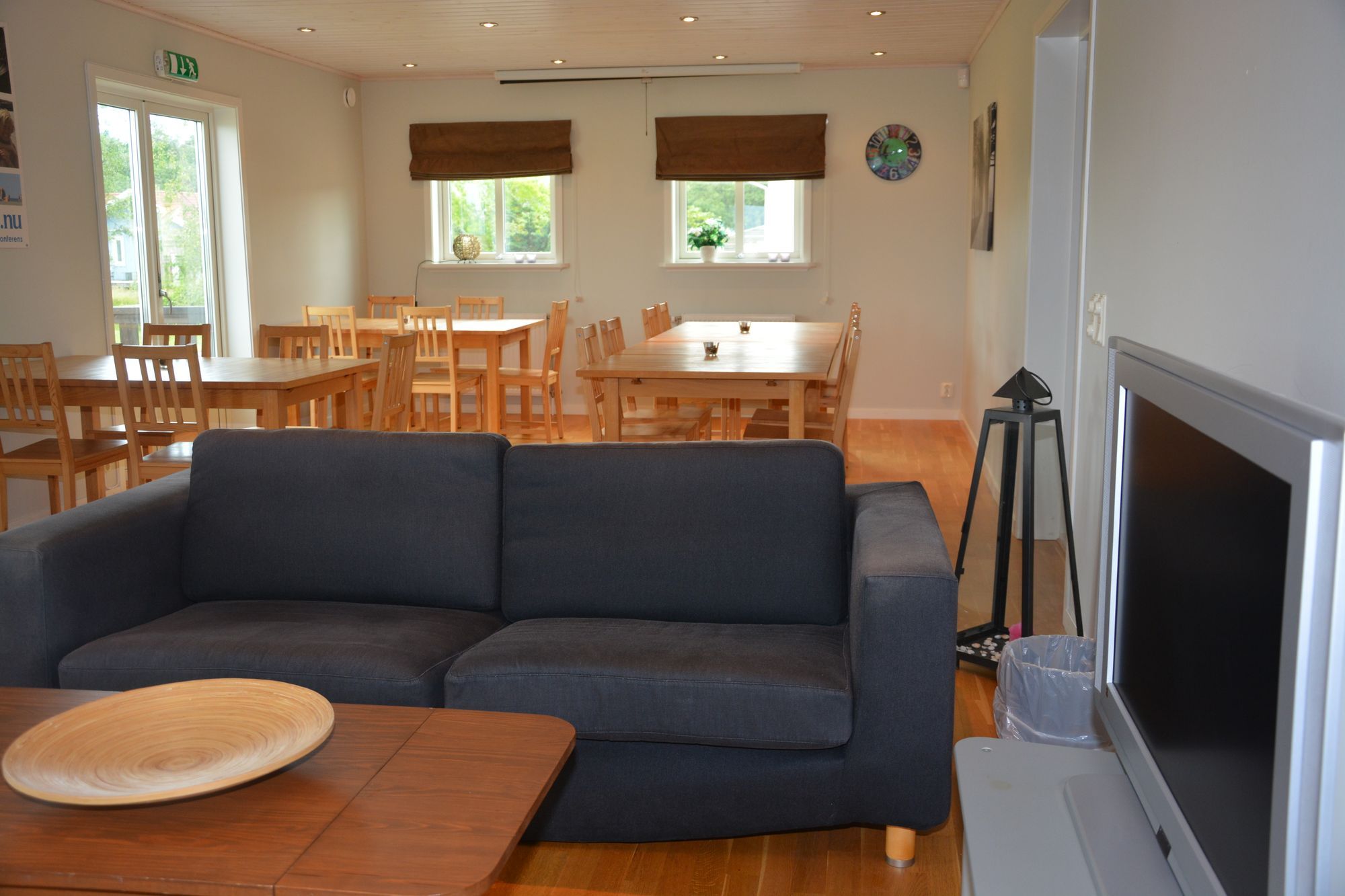 Villa Kustvägen - Stort semesterhus nära havet – bild 16 av 24