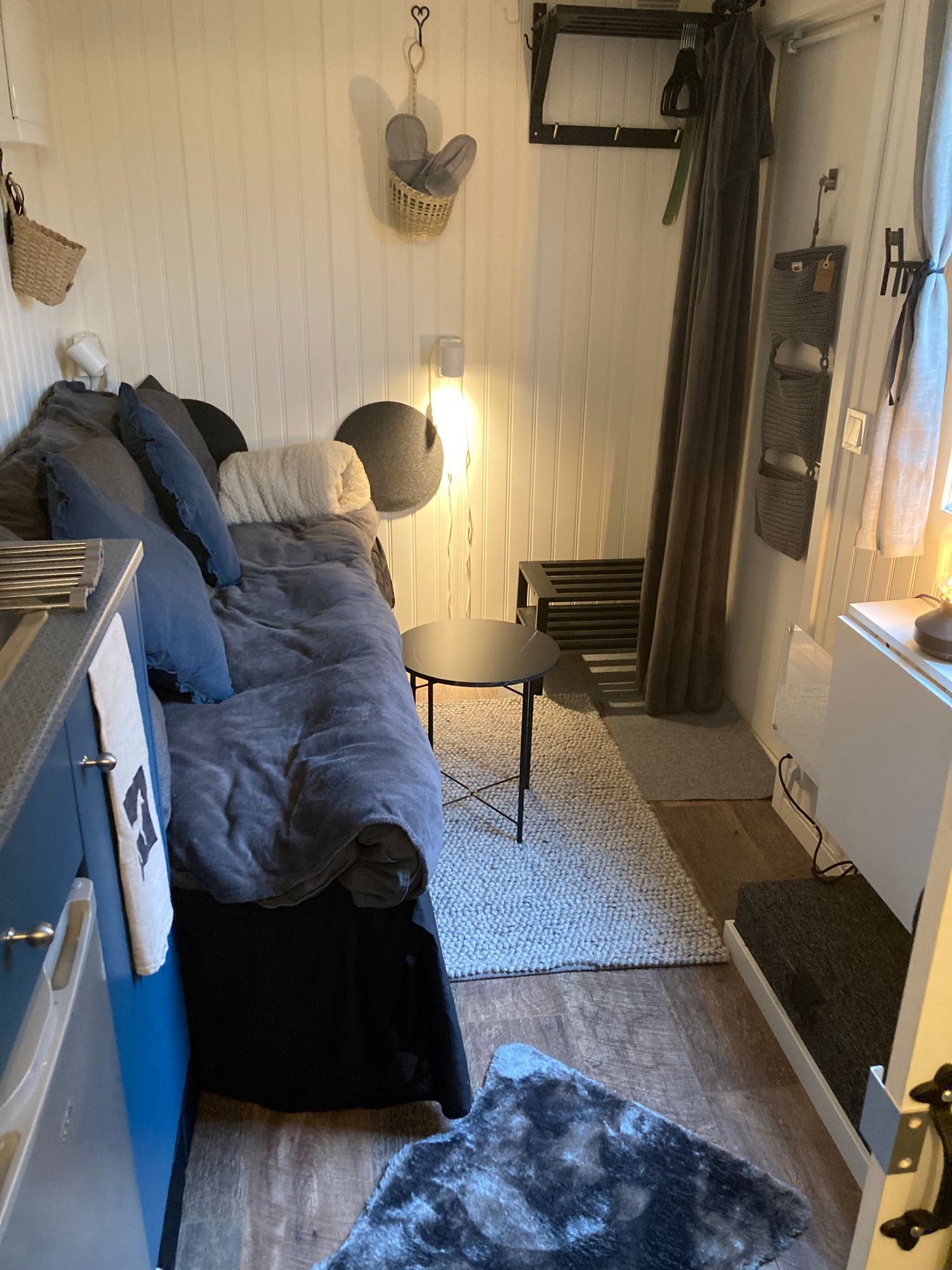 Mysig Ministuga på liten hästgård – bild 9 av 17