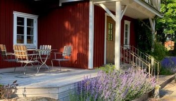 RÖDA HUSET 3 SOVRUM 6+2 BÄDDAR