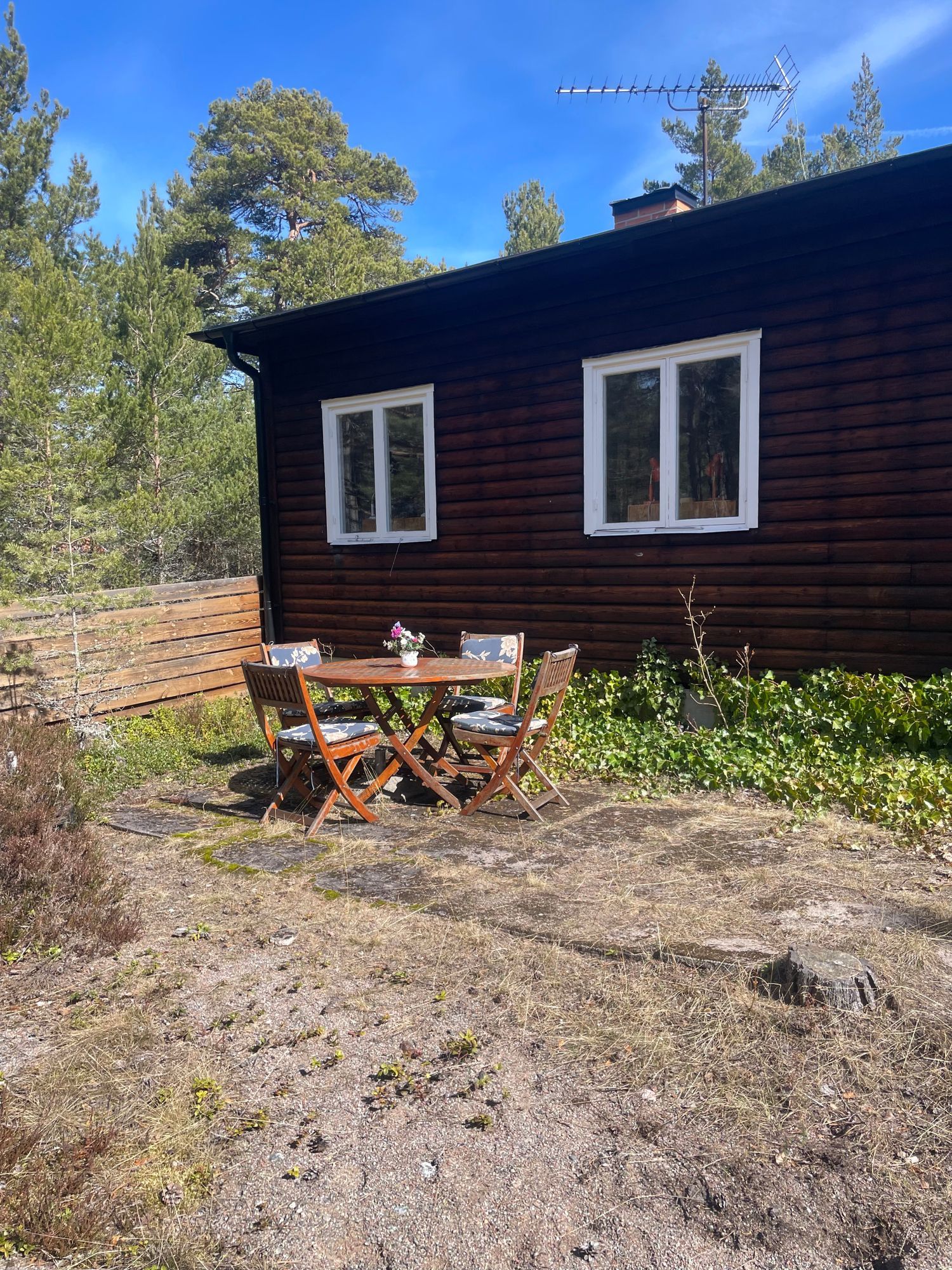 Stuga på Sandhamn – bild 2 av 2