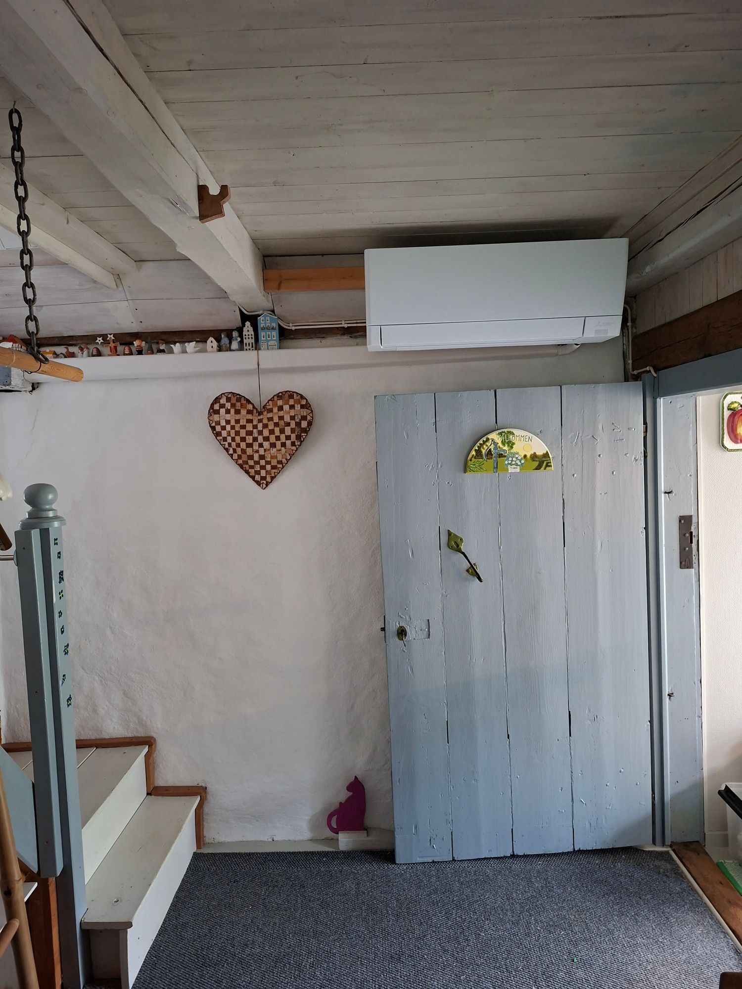 Mysigt litet hus på landet. – bild 23 av 24