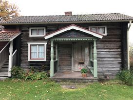 Modern holiday living in cottage from 19th century