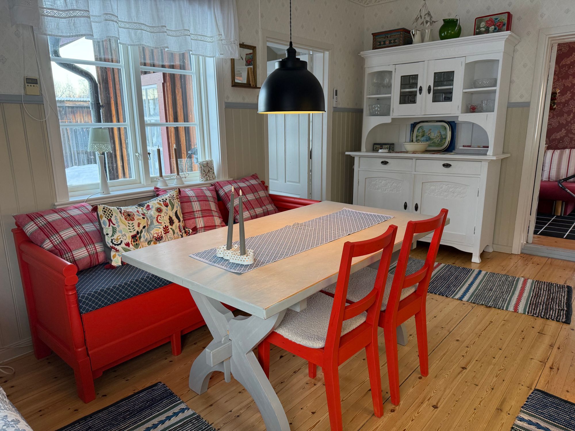 Mysig stuga i Gopshus längs Vasaloppsspåren – bild 2 av 24