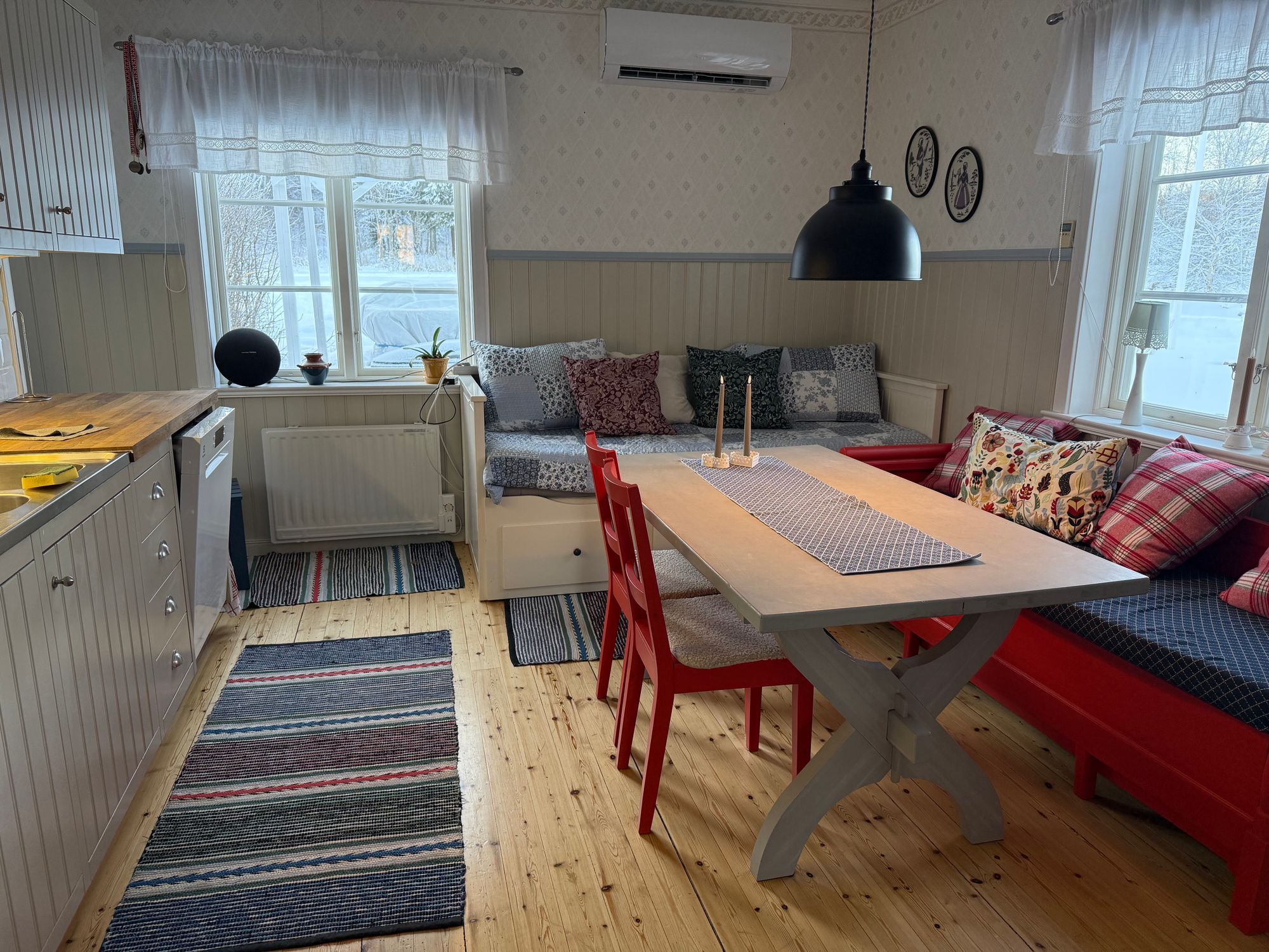 Mysig stuga i Gopshus längs Vasaloppsspåren – bild 4 av 24