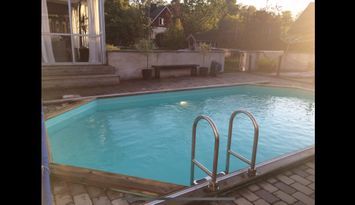 Trevlig villa med egen pool i Visby