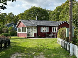 Discover Öland's charm at Möllstorp camping!