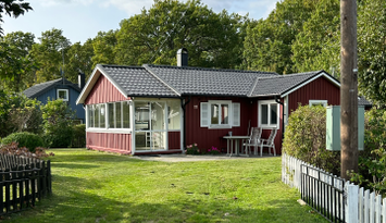 Discover Öland's charm at Möllstorp camping!