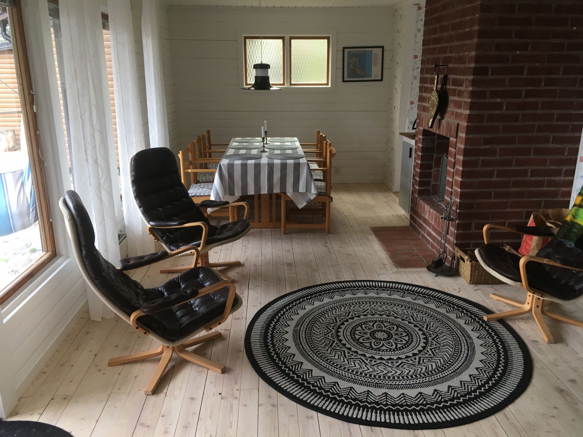 Vacker stuga med havsutsikt i Tjust skärgård – bild 12 av 20