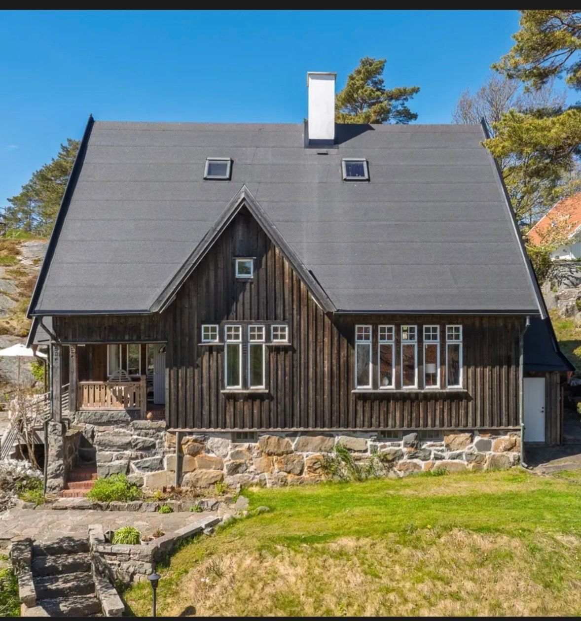 Large Unique Villa close to the sea in Gothenburg