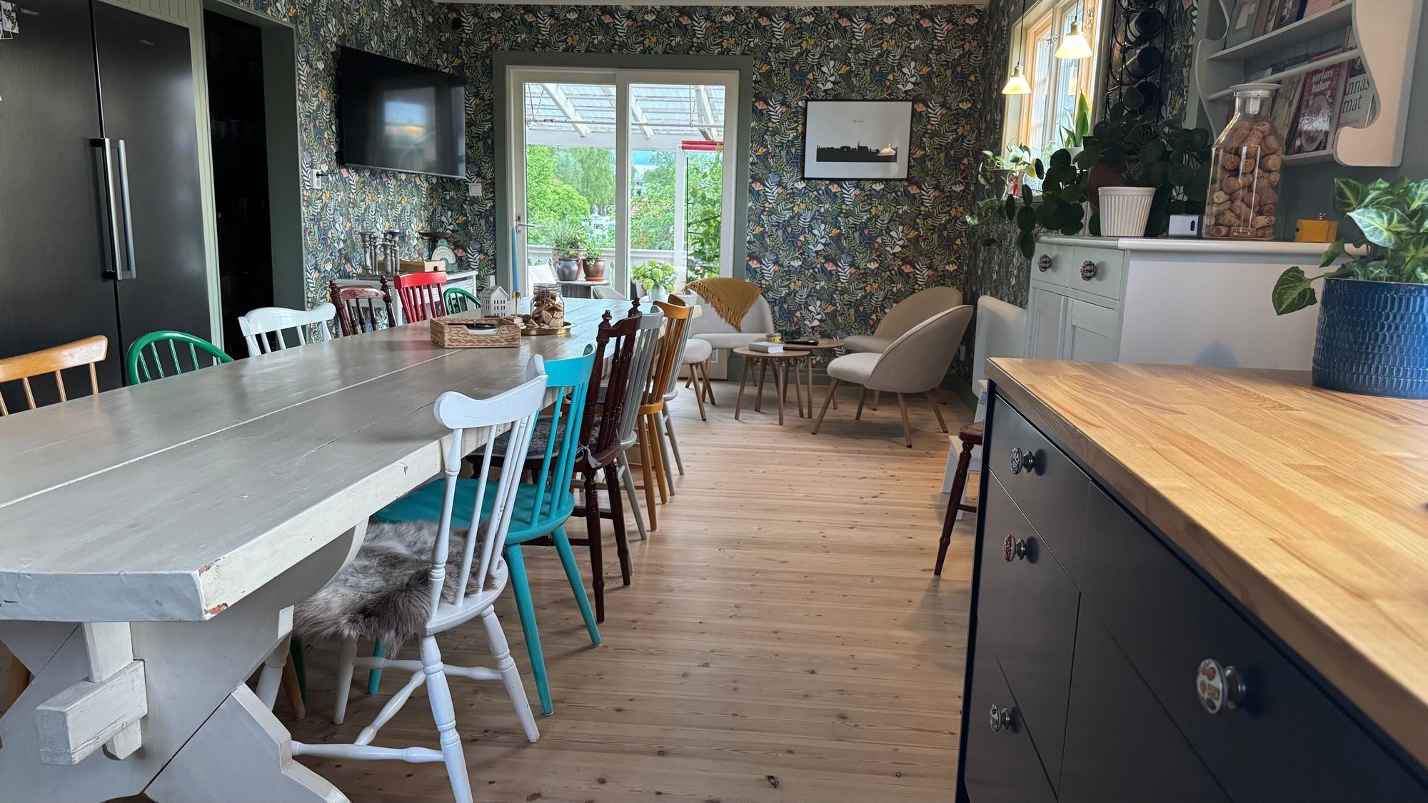 Villa i Mora – bild 5 av 24