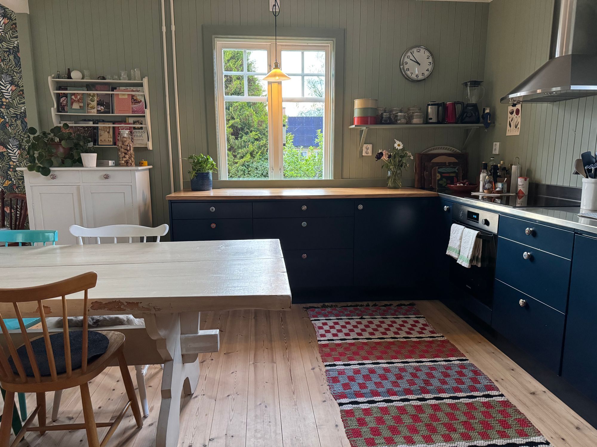 Villa i Mora – bild 7 av 24