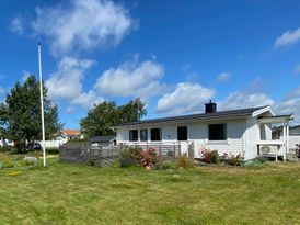 Schönes Ferienhaus in Ängeviken auf Tjörn