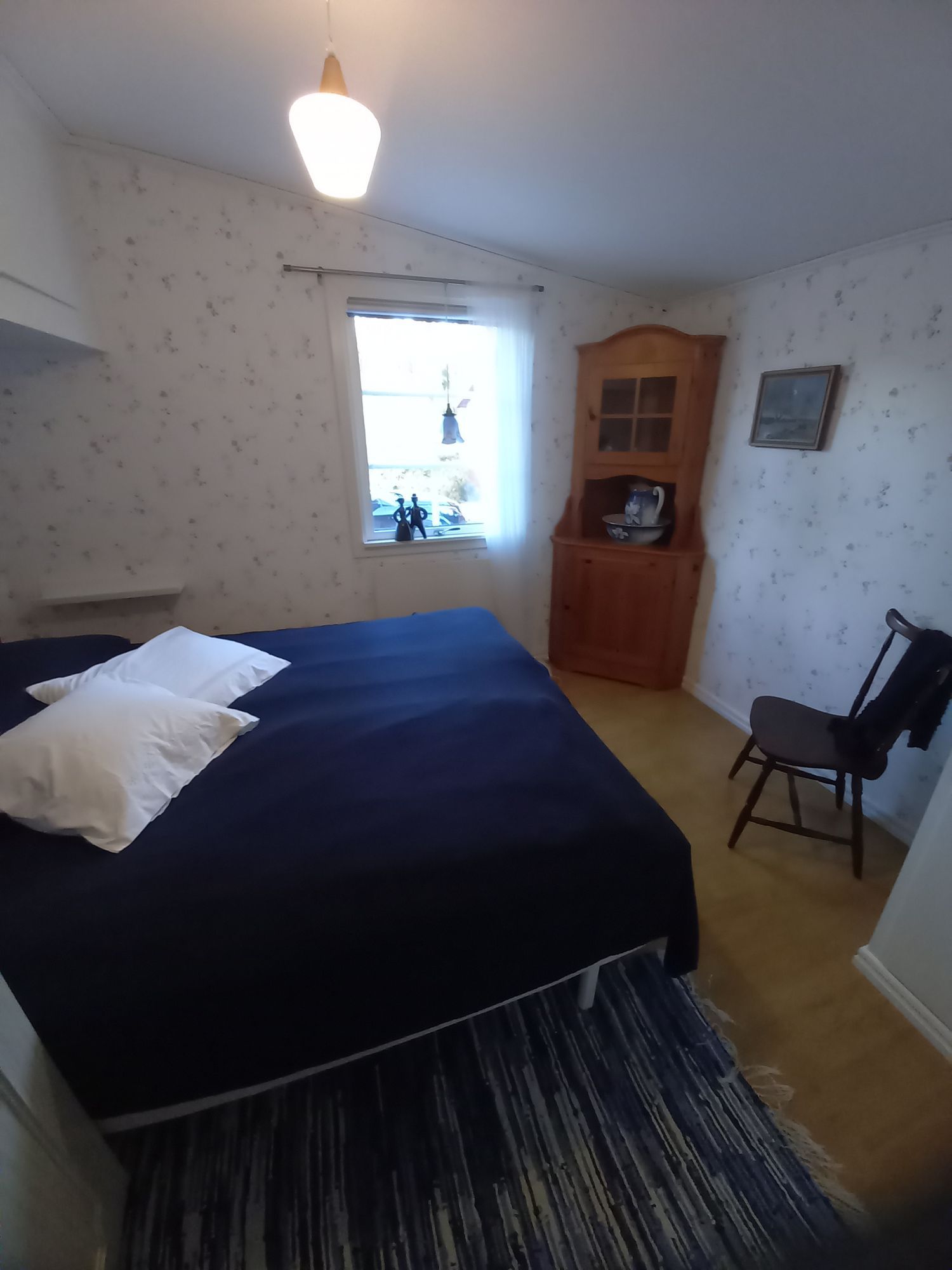 Stuga med sjöläge i Småland – bild 14 av 19