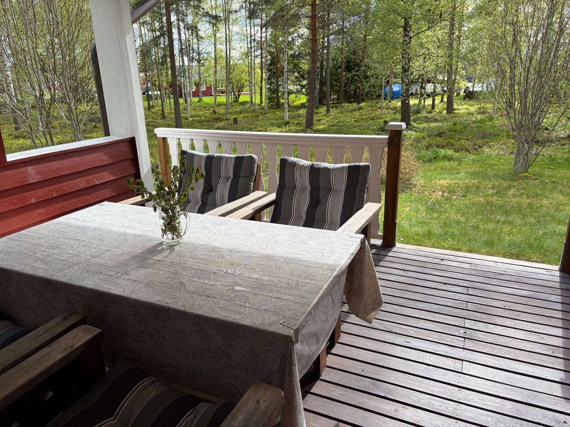 Stuga vid sjö, 3 sovrum, gäststuga eget kök, bad – bild 19 av 24