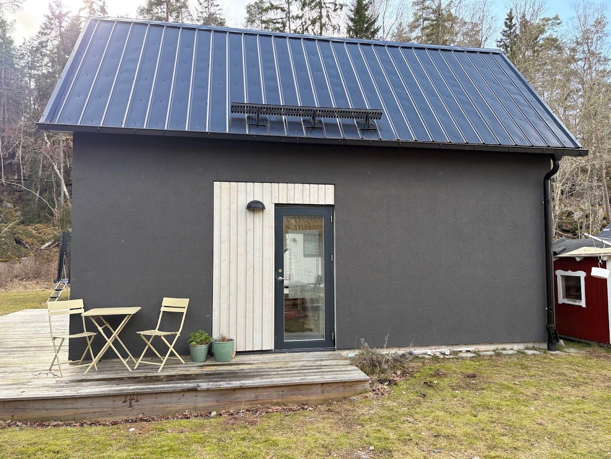 Sjönära gästhus i Verveln – bad 100 m bort – bild 6 av 11
