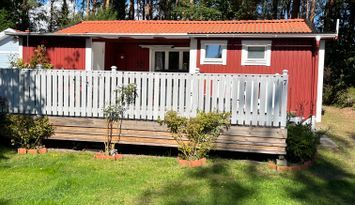Sommarstuga vid stranden i Kyhl på Österlen