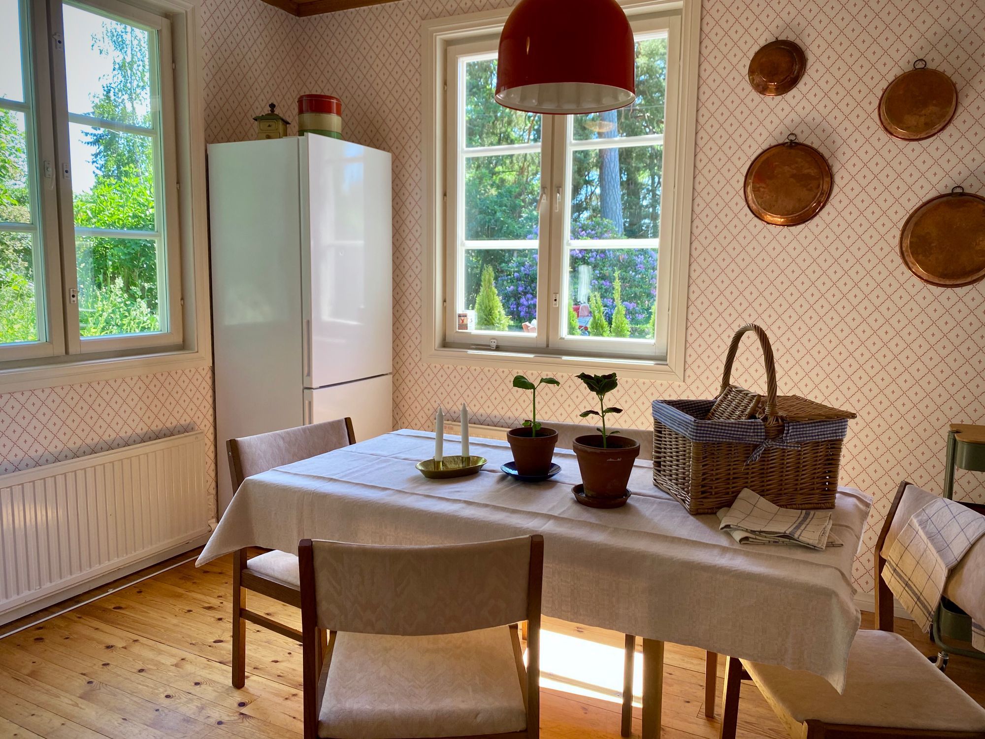 Skärgårdsboende mitt i sommaridyllen på Resarö – bild 3 av 24