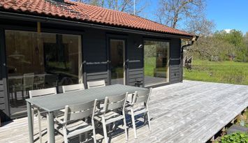 Stuga, 4 rum och kök i Grovstanäs