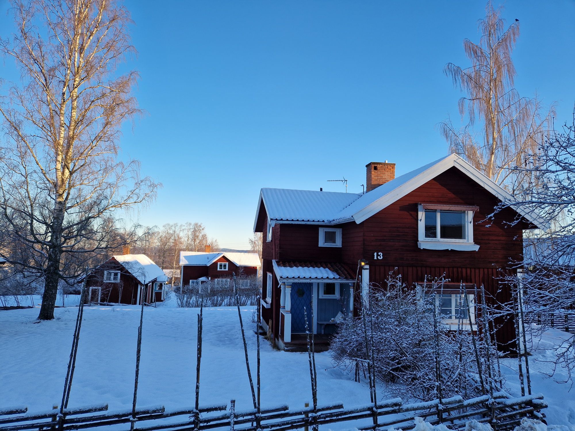 Genuint dalahus i hjärtat av Tällberg uthyres