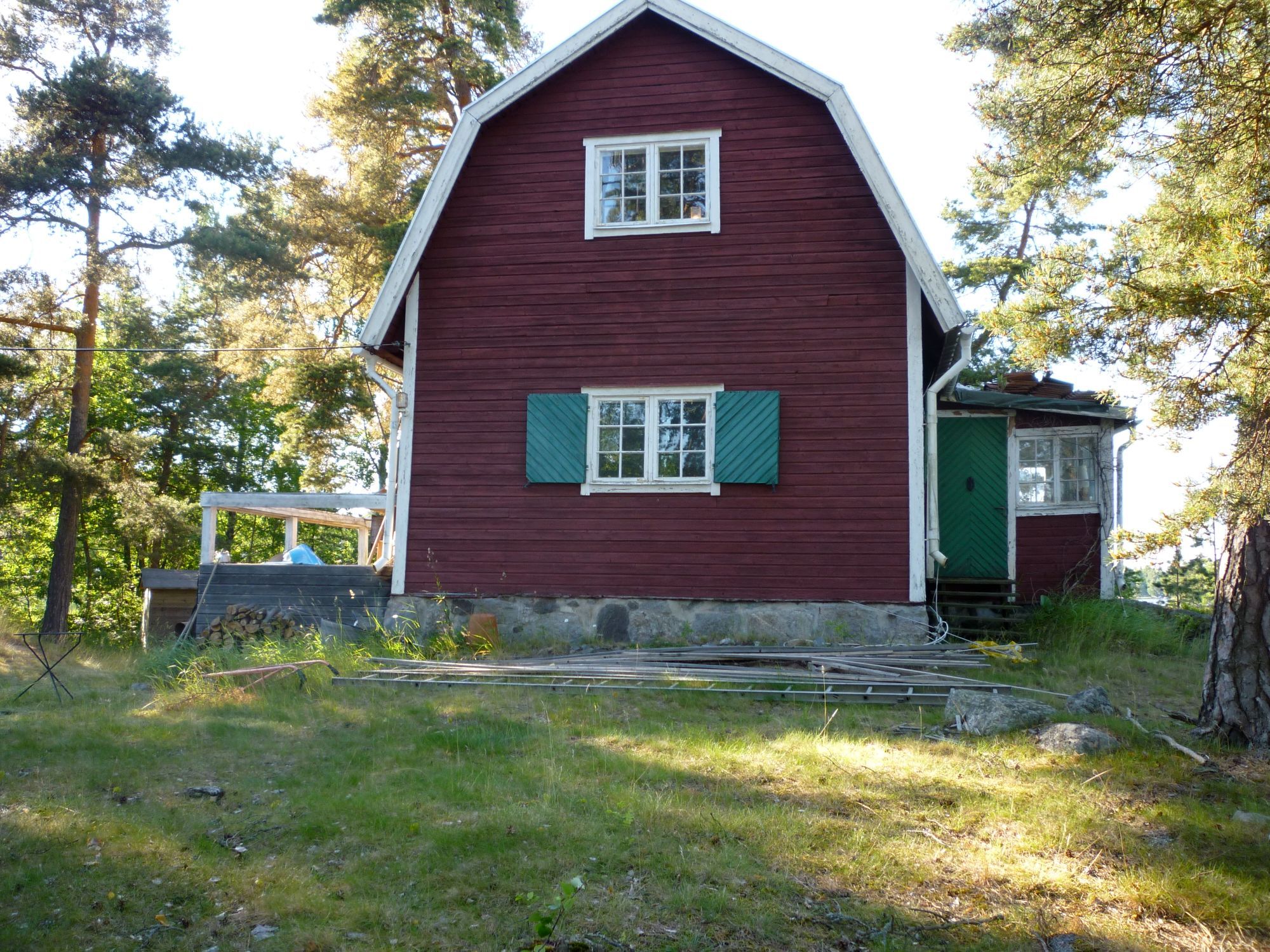 Hus vid havet nära stan – bild 8 av 8