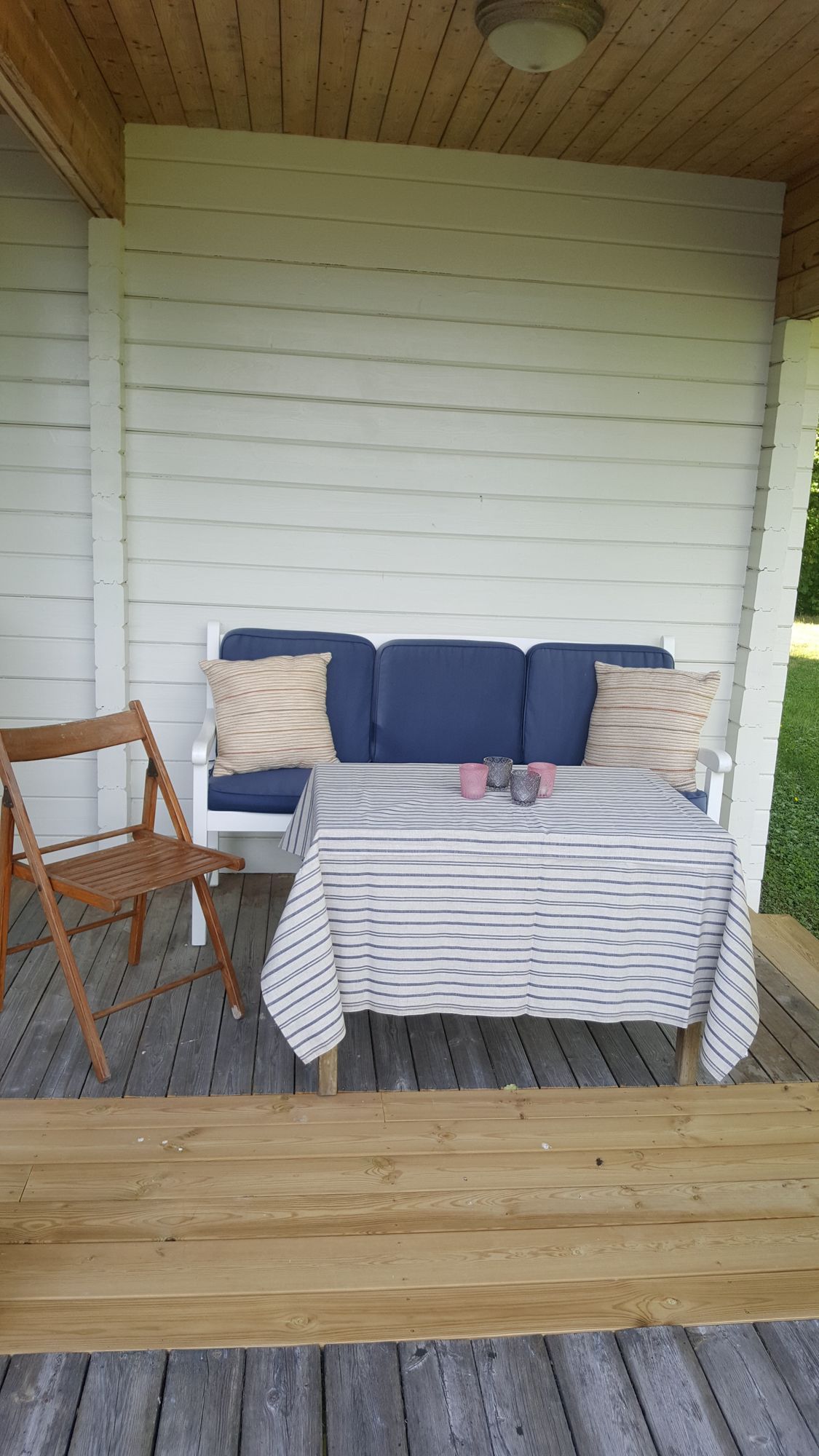 Hus på stor strandtomt vid sjön Mälaren – bild 20 av 24
