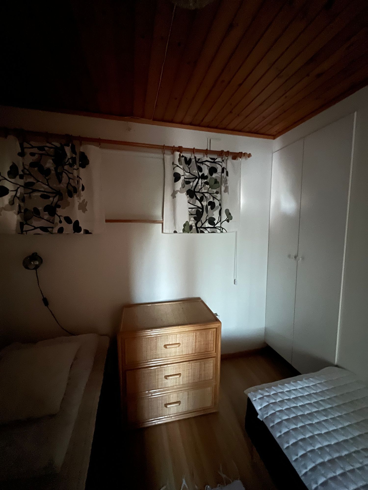 Soldränkt sommarhus i Beddingestrand – bild 19 av 19
