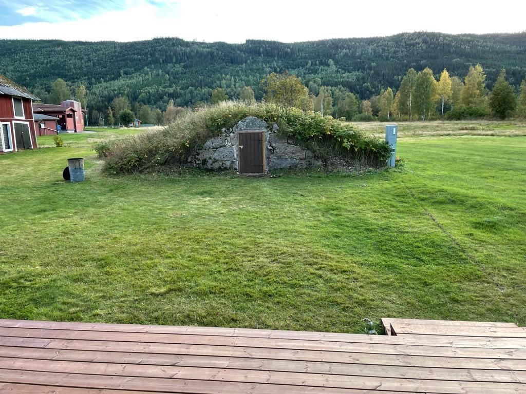 Trevligt hus med naturnära läge mellan älv och ber – bild 22 av 24