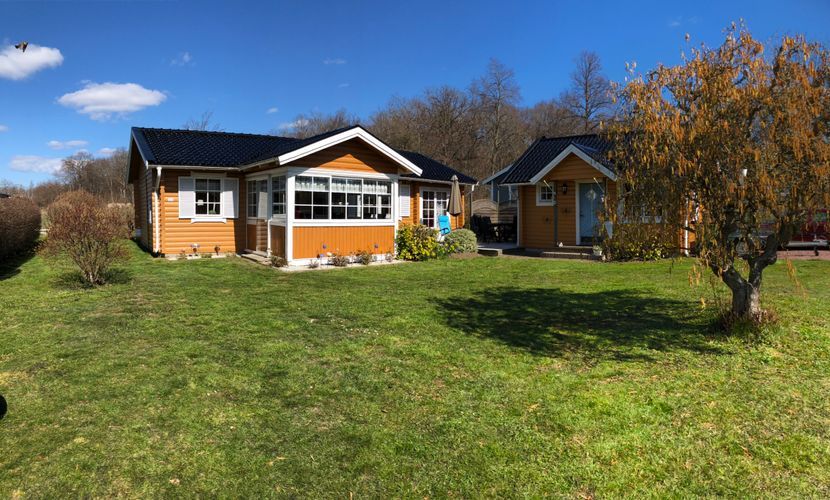 Hyra stuga i Öland, Eriksöre, färjestaden. stugor 300 m till havet.