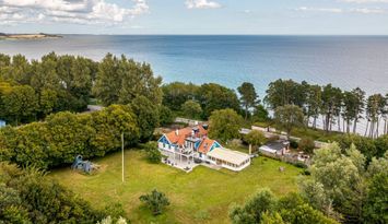 Strandvilla utanför Ystad