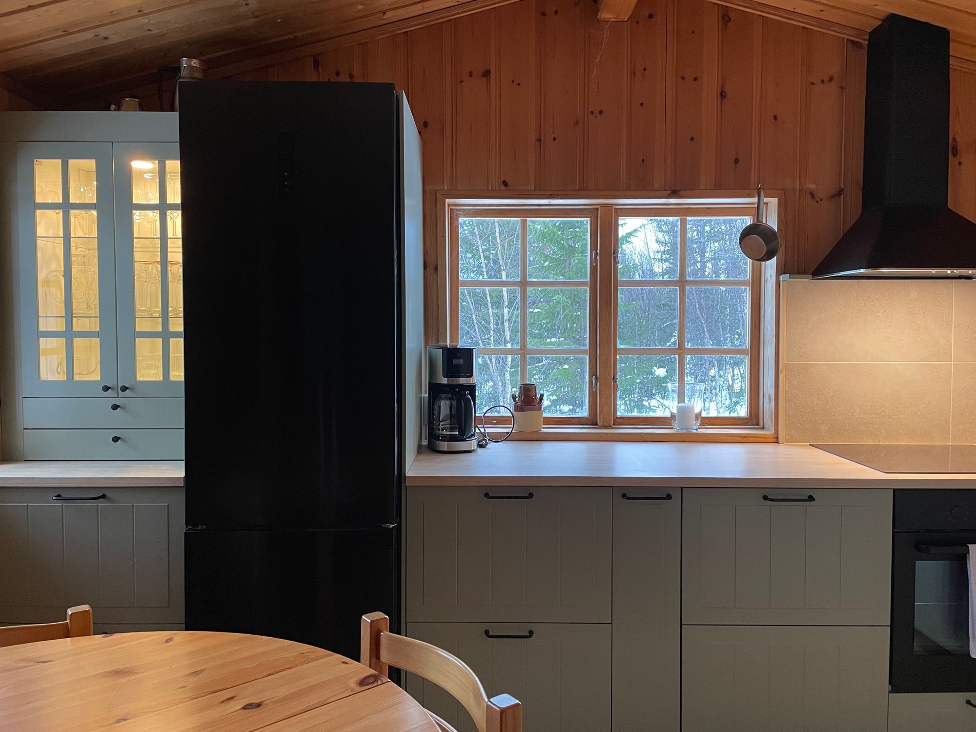 Nyrenoverad stuga i Jämtlandsfjällen, Snasahögarna – bild 4 av 24