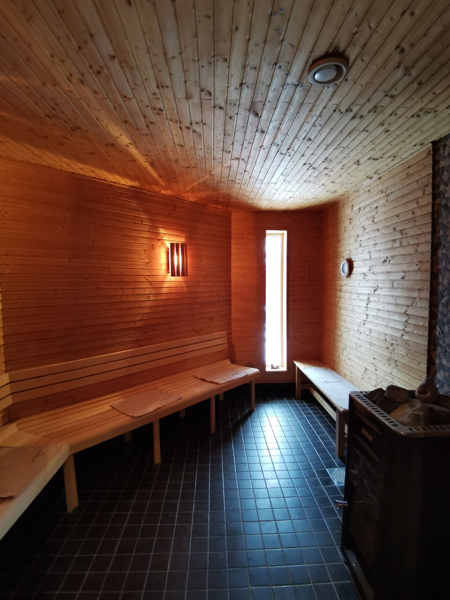 Semesterhus utanför Söderköping med spabad & bastu – bild 12 av 18