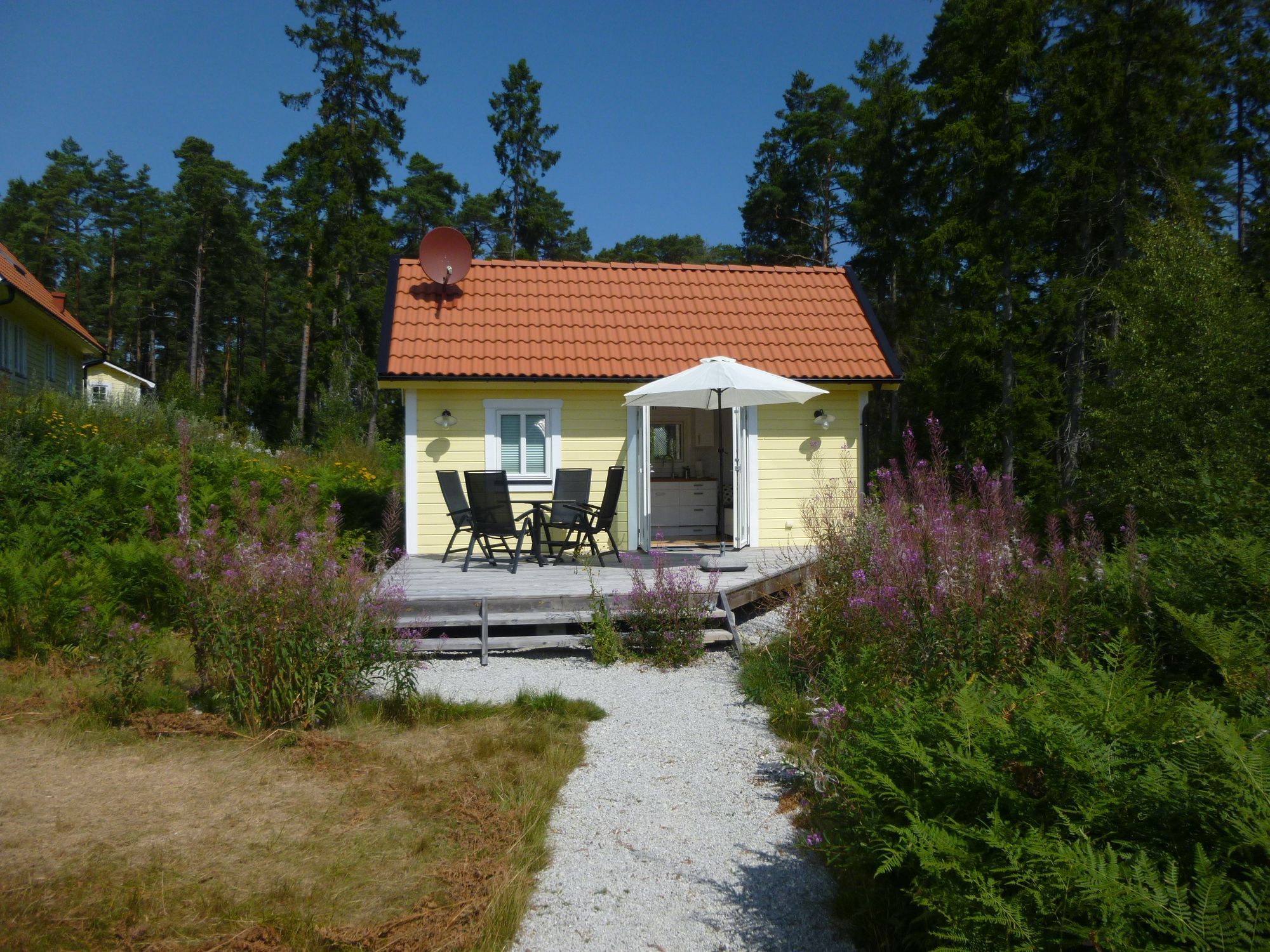 Tiny house på Gotland Fria tider i juli