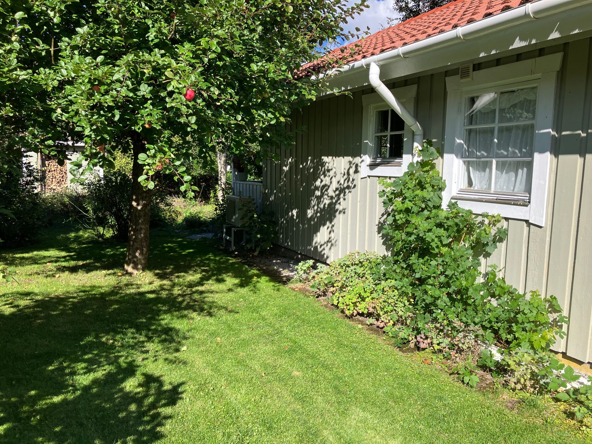 Stuga med veranda i Röstånga