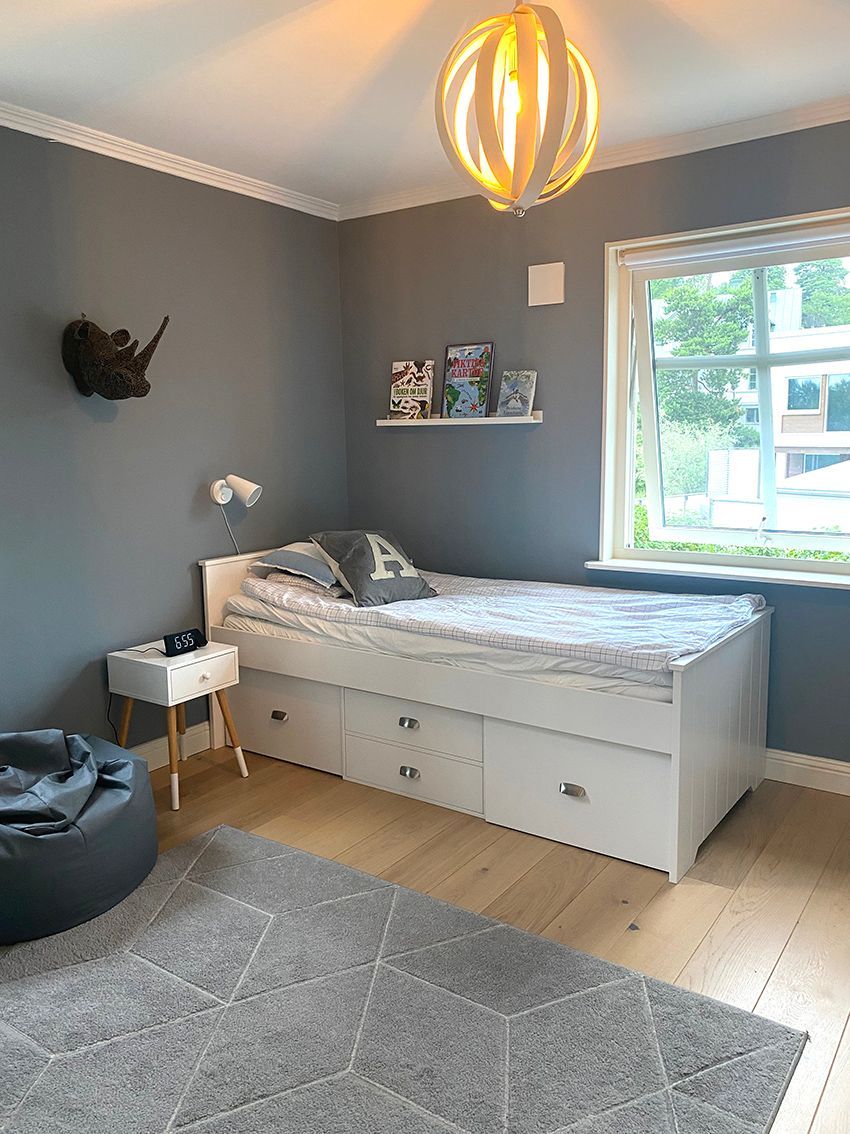 Fantastisk villa med sjöutsikt 200 m från havet – bild 19 av 24