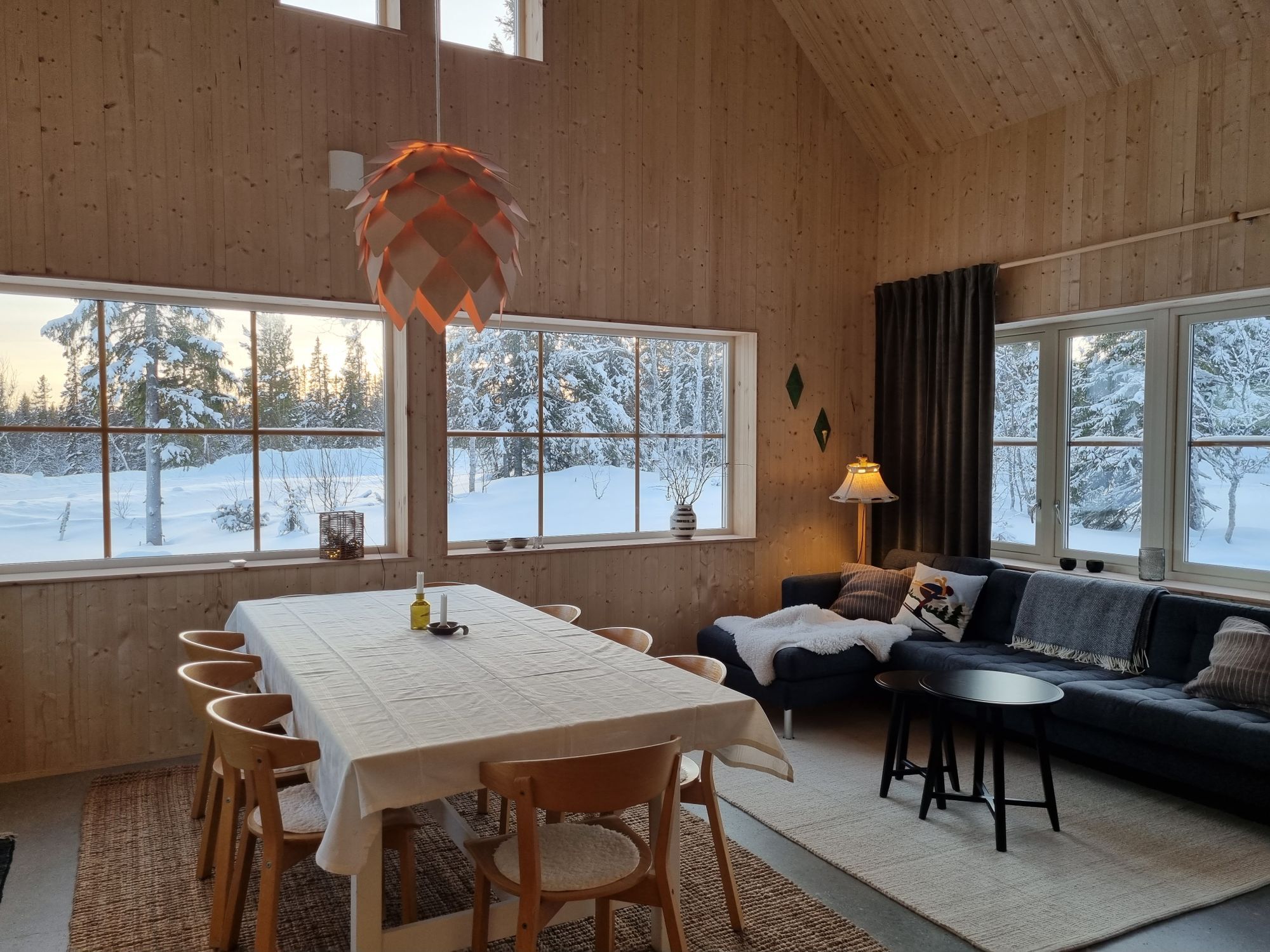 Mysig stuga i Trillevallen – bild 8 av 17