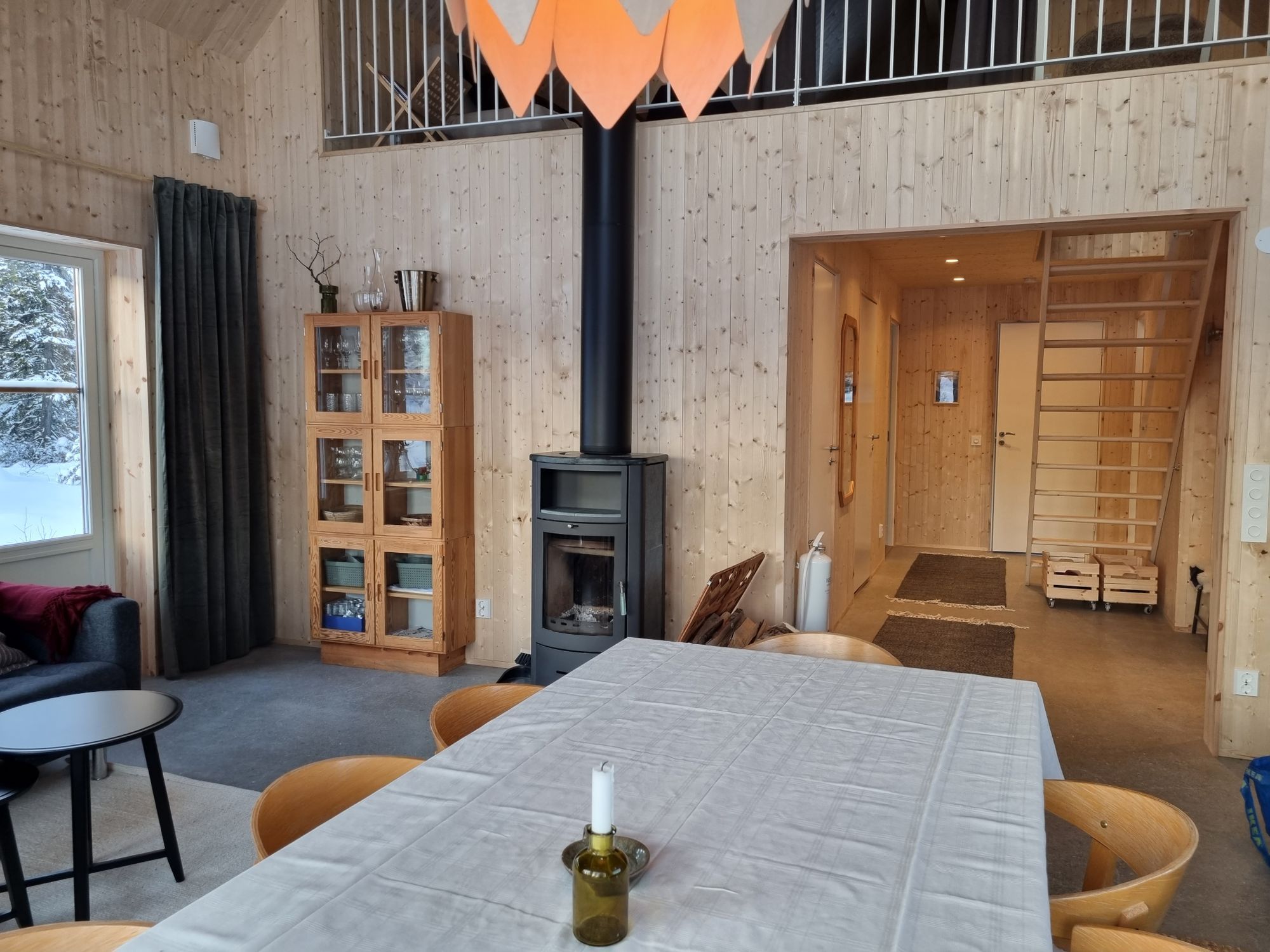 Mysig stuga i Trillevallen – bild 5 av 17
