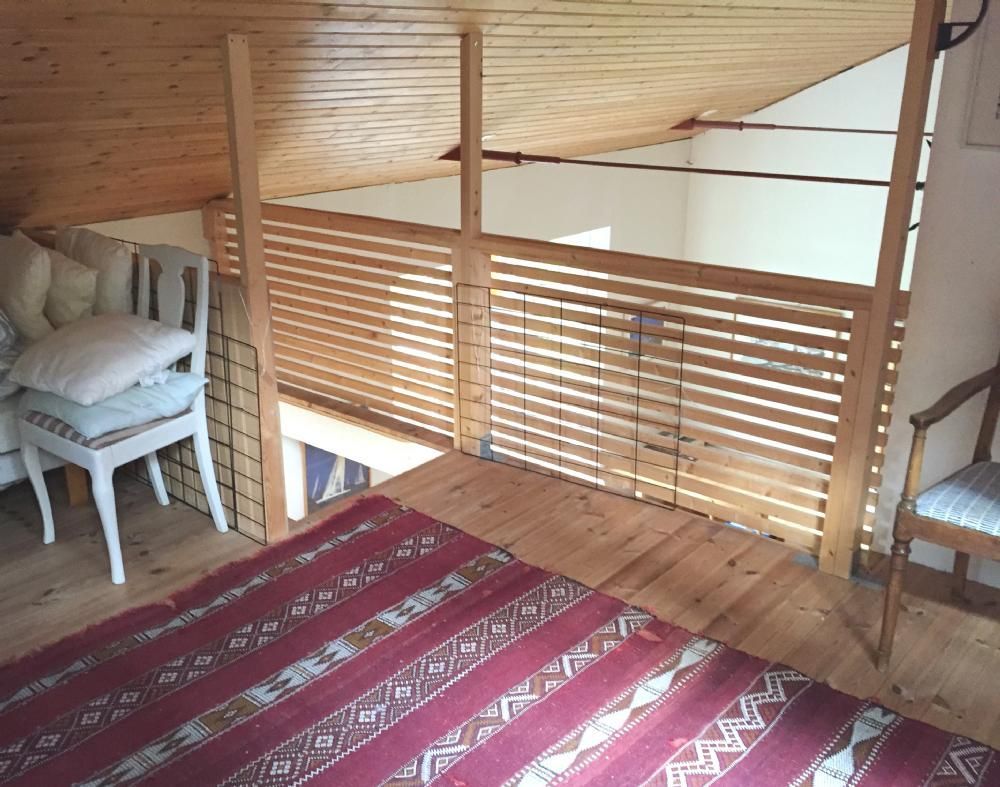 Vindö Skaft Vindö. Nära strand och klippbad – bild 13 av 19