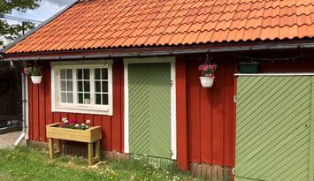 Ombyggd inredd lada för 2-4 personer i Taxinge!