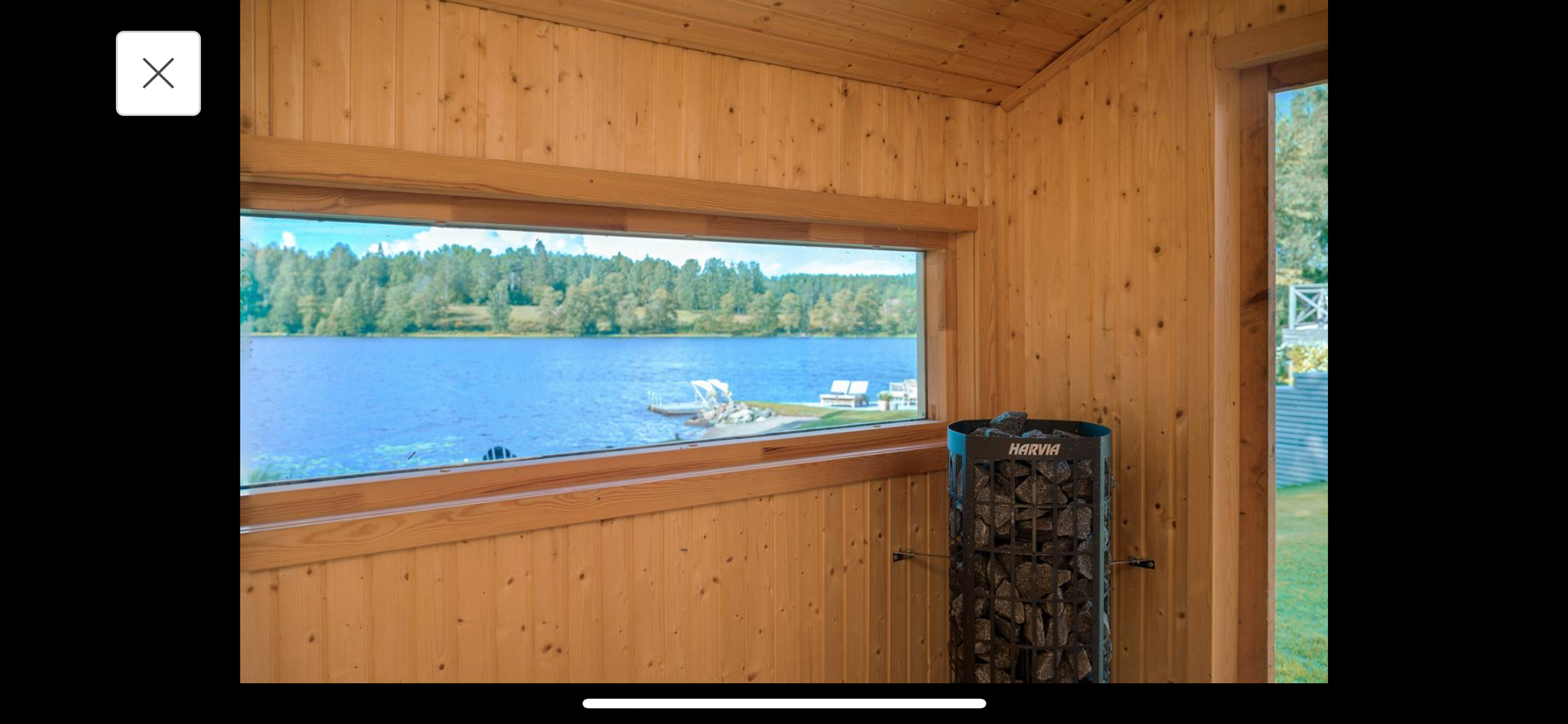 Sekelskifteshus på strandtomt med egen brygga – bild 22 av 24