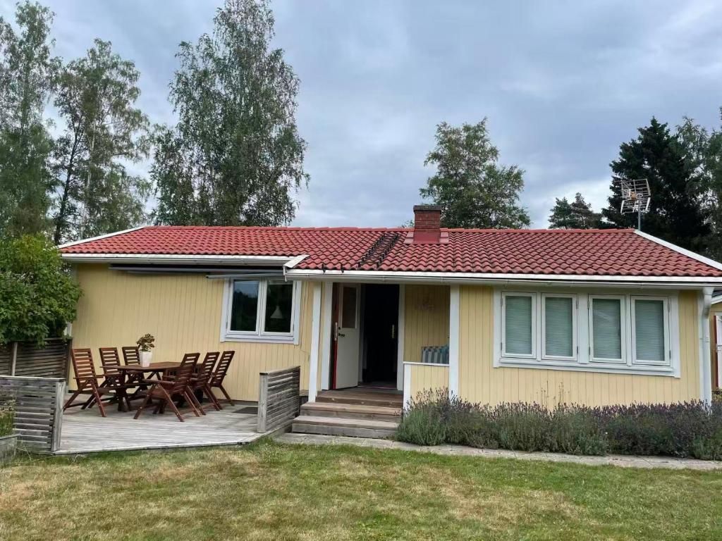 Charmigt Villa bredvid sjön Örlen – bild 2 av 19