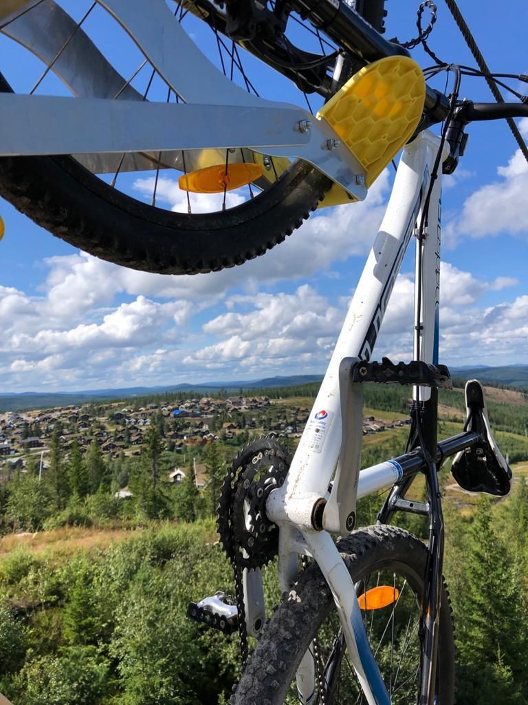 Mysigt boende med utsikt mot Branäsberget – bild 4 av 23