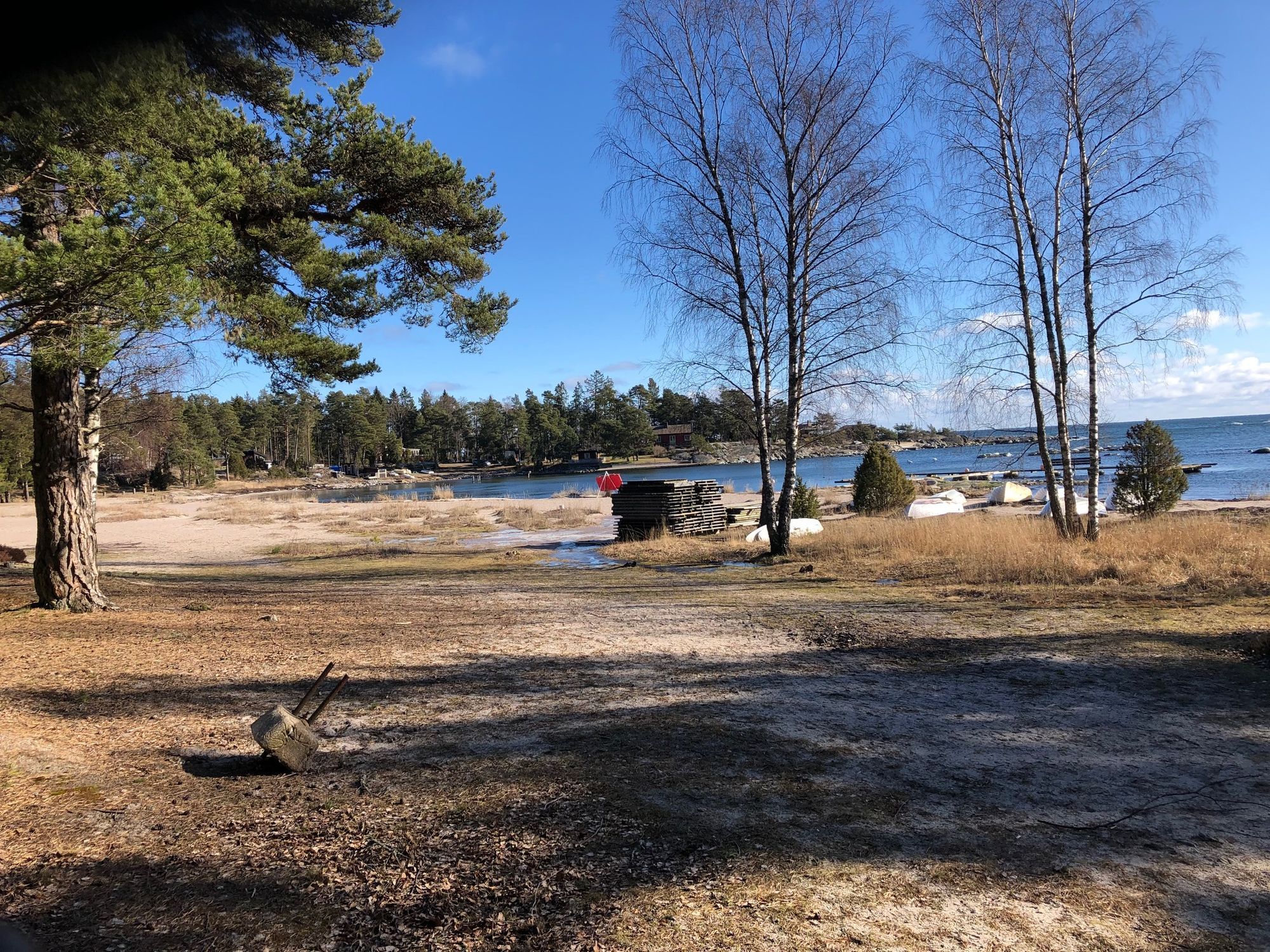 Nyrenoverat fritidshus på Väddö – bild 15 av 16