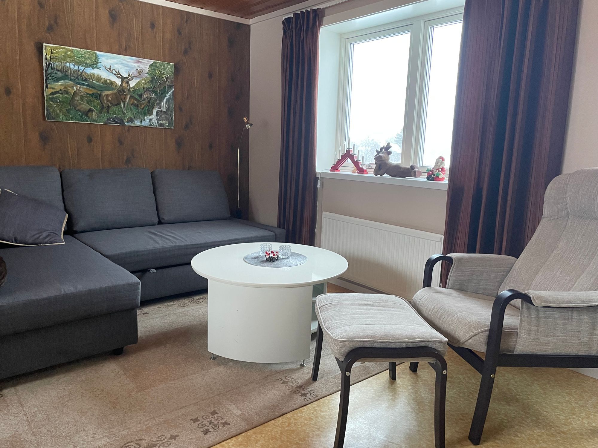 Mysig stuga på egen gård – bild 4 av 10