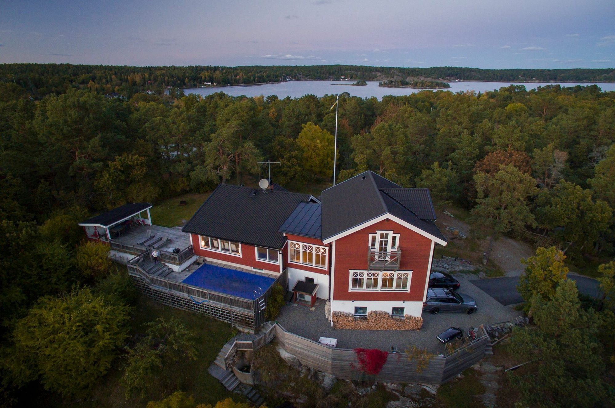 Skärgårdsvilla m havsutsikt på idylliska Älgö