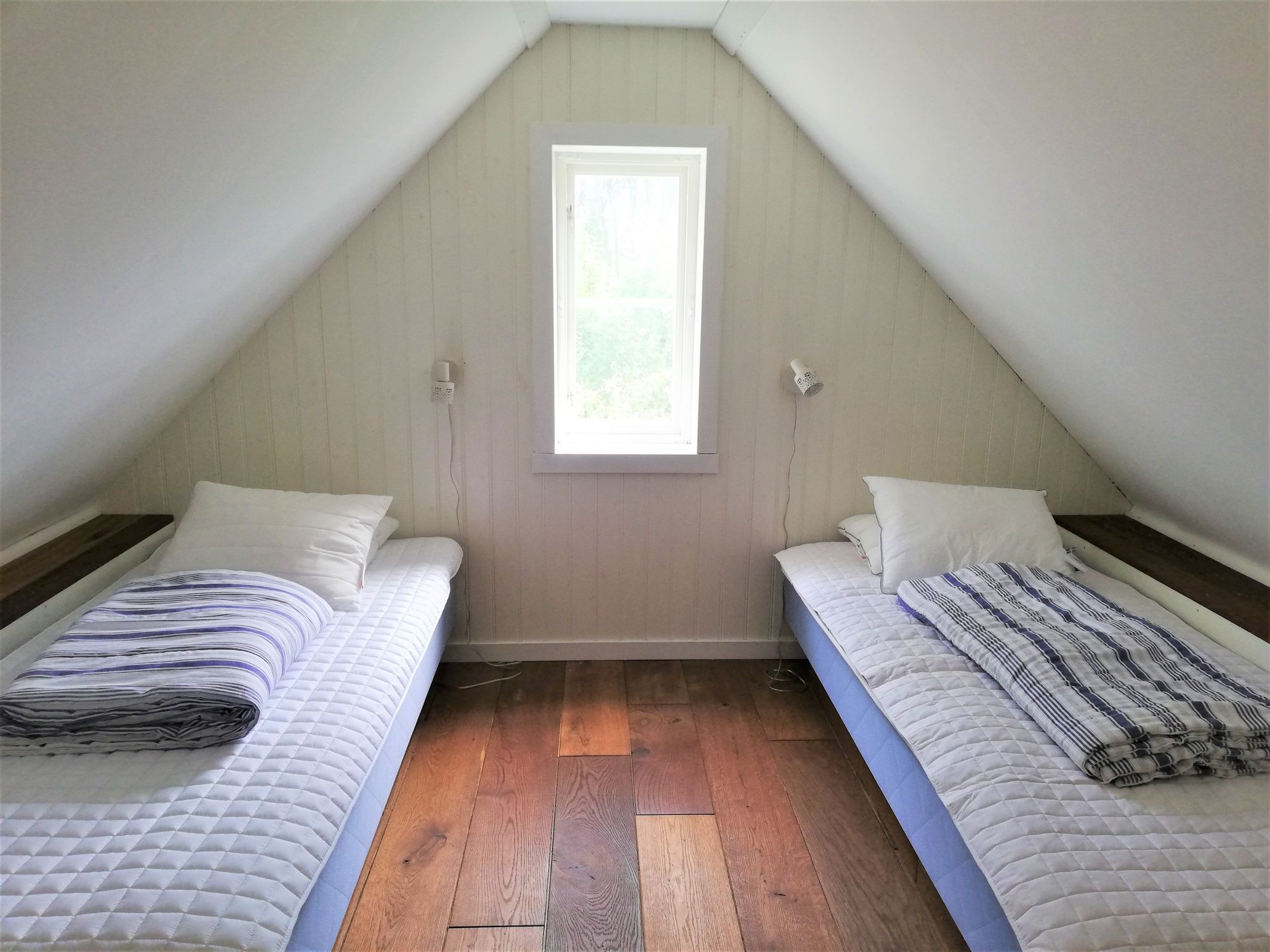 Modern stuga Arild – bild 12 av 15