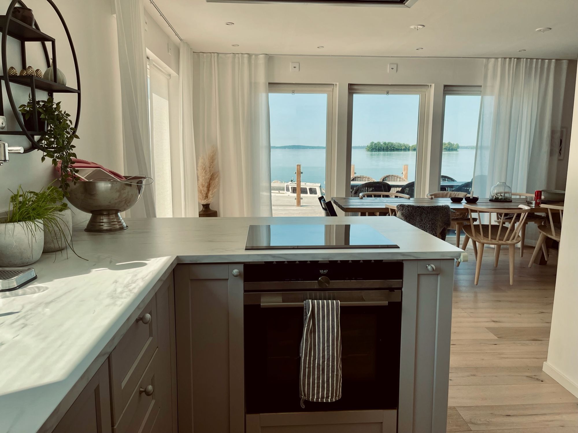 En bit av paradiset vid vattnet. – bild 4 av 24