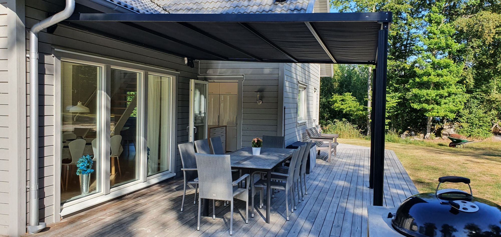 Modernt havsnära hus med hög standard och badtunna – bild 2 av 24