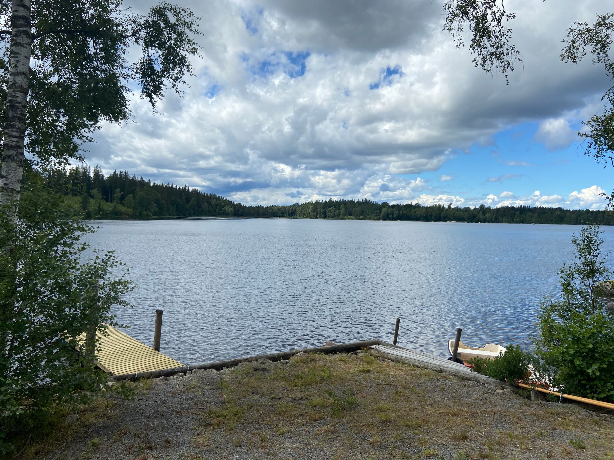 Stuga vid sjö uthyres i Asa, Lammhult Småland – bild 12 av 16