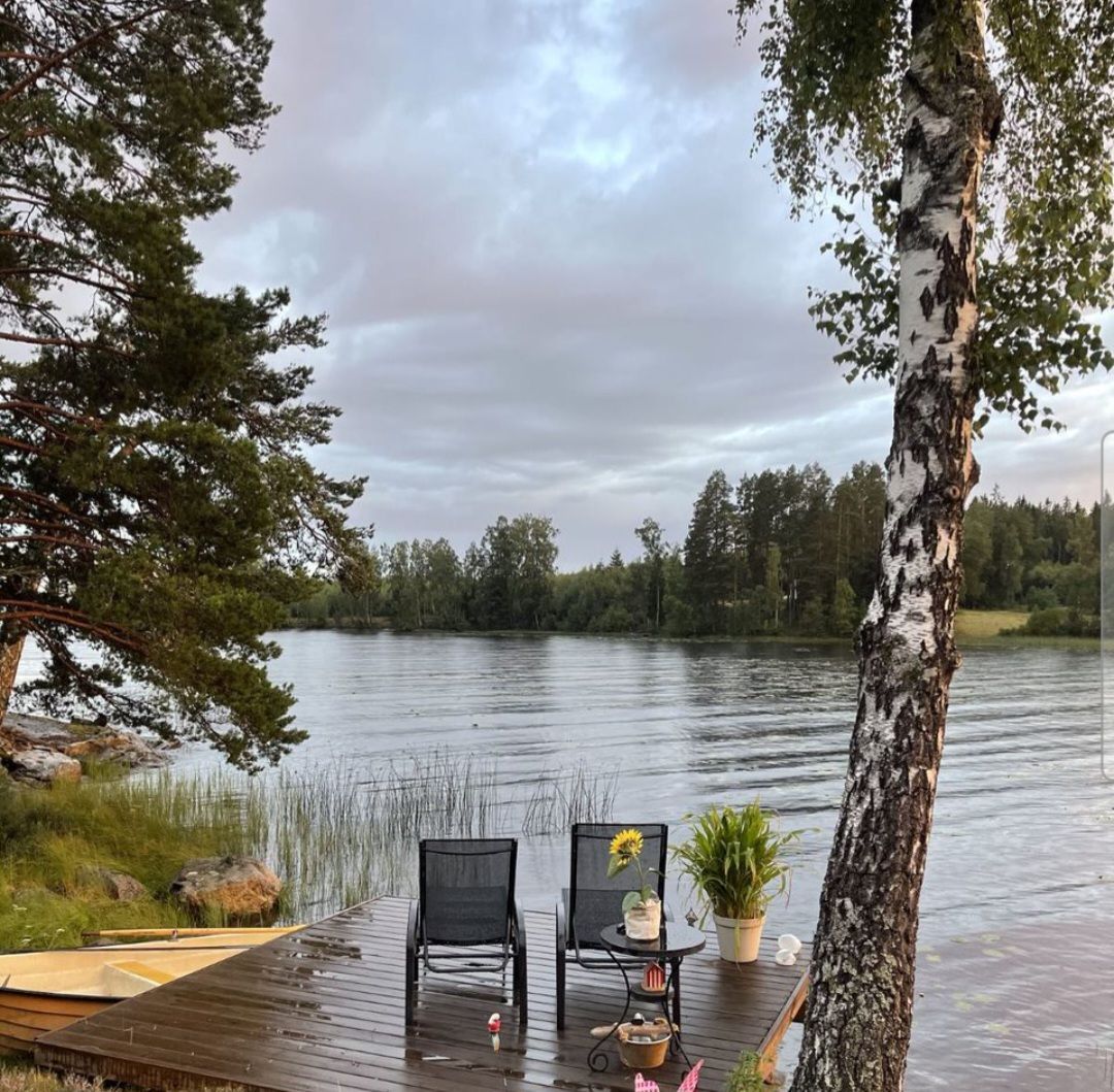 STUGA med  sjö, egen brygga och båt. – bild 8 av 24