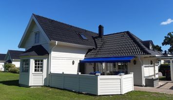 Hus med laddbox i Golfbyn, Ekerum Öland